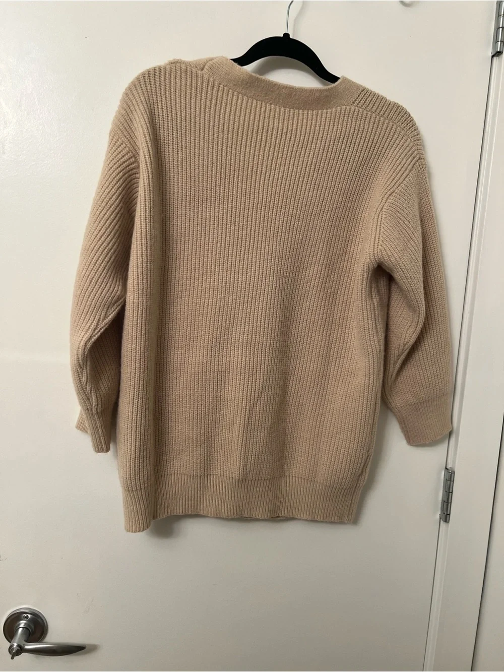 Beige Button‑Front Cardigan – Size Medium - Picture 4 of 6
